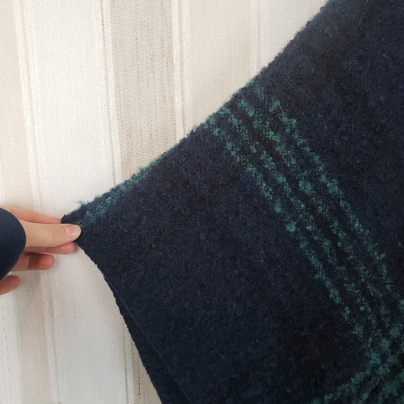 Woolrich Blue Green Boucle Brooke Plaid‎ Poncho One Size - Picture 3 of 6